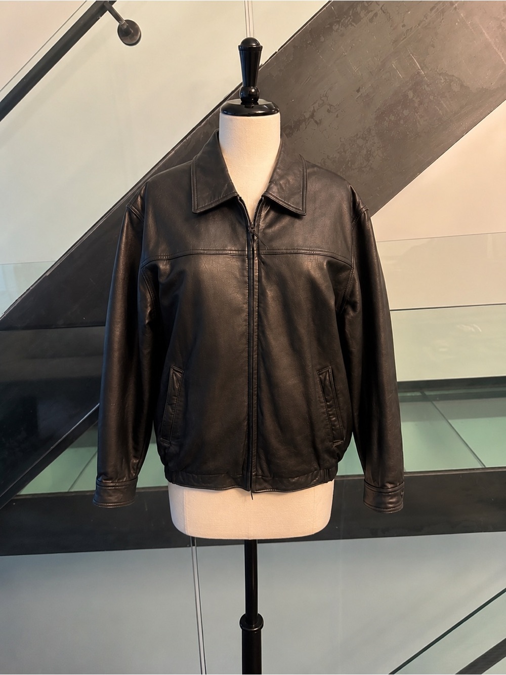 Vintage Colebrook American Classics Black Genuine Leather Bomber Jacket L